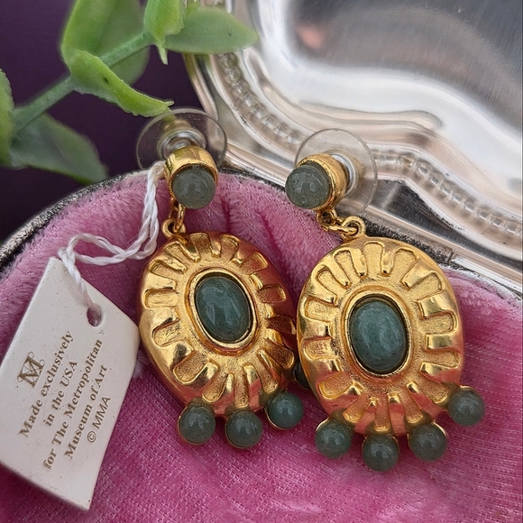 Jewelry - Vintage Metropolitan Museum of Art Jade Drop Earrings